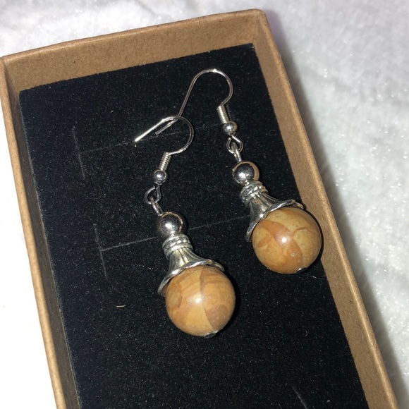 Wood Lace Stone Pendant Fishhook Earrings - Picture 4 of 6